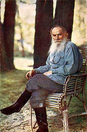 Лев Толстой, писатель, мужчина с бородой